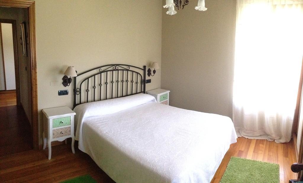 Apartamento Guidan Ribadeo Esterno foto