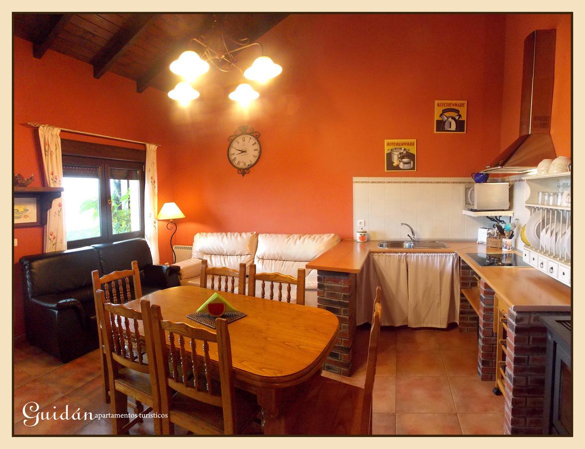 Apartamento Guidan Ribadeo Esterno foto