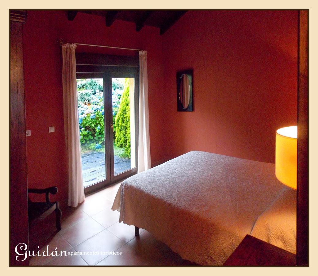 Apartamento Guidan Ribadeo Esterno foto